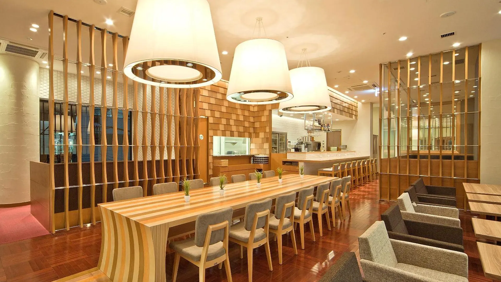 Hotel Remm Shin-Ósaka 3*, Ósaka Japonsko